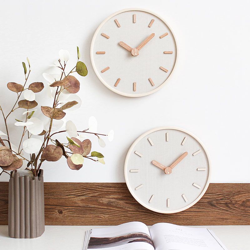 Modern Simple Wooden Clock Creative Decorative Wall Clock - Image 2