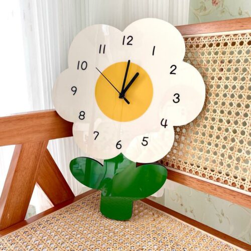 Alternative view of Flower Hanging Wall Clock